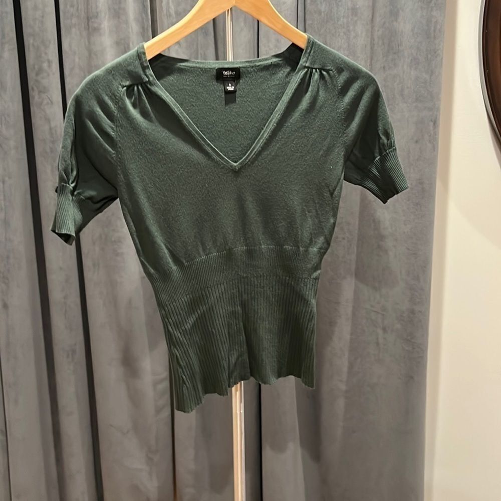 Vintage Y2K short sleeve green sweater